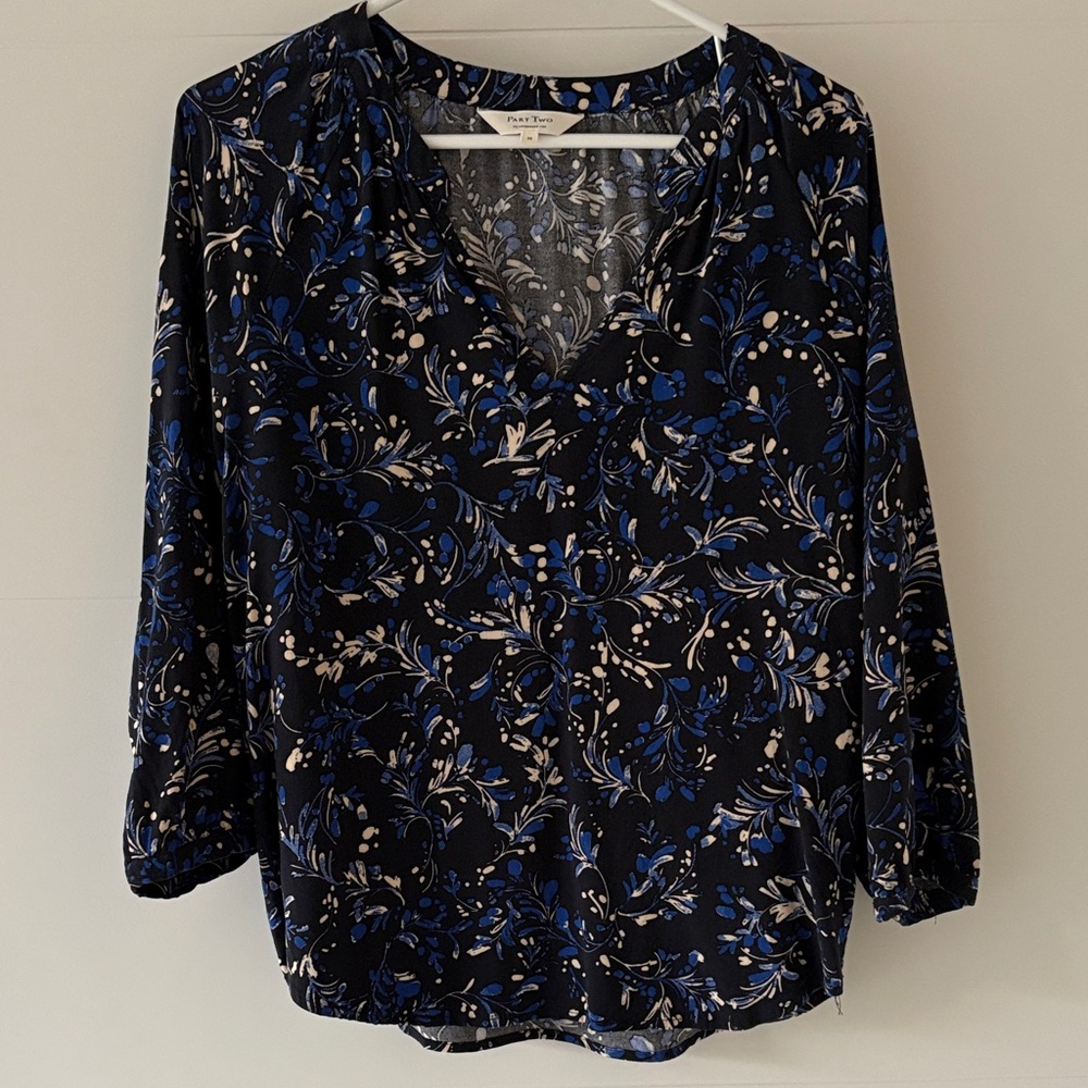 Part Two Floral V-Neck Blouse